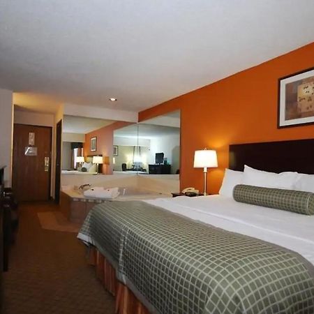 Hotel Baymont By Wyndham Delaware Chambre photo